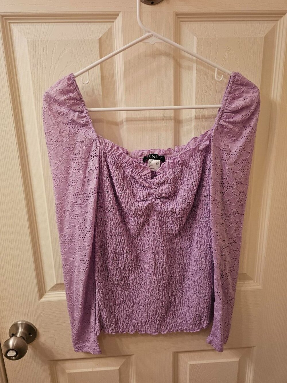 NWOT Venus Small Lilac Lace Blouse